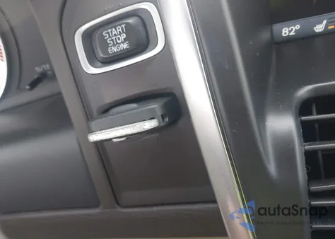 2013 Volvo Xc60 T6 from USA, damaged, VIN YV4902DZ6D2420218